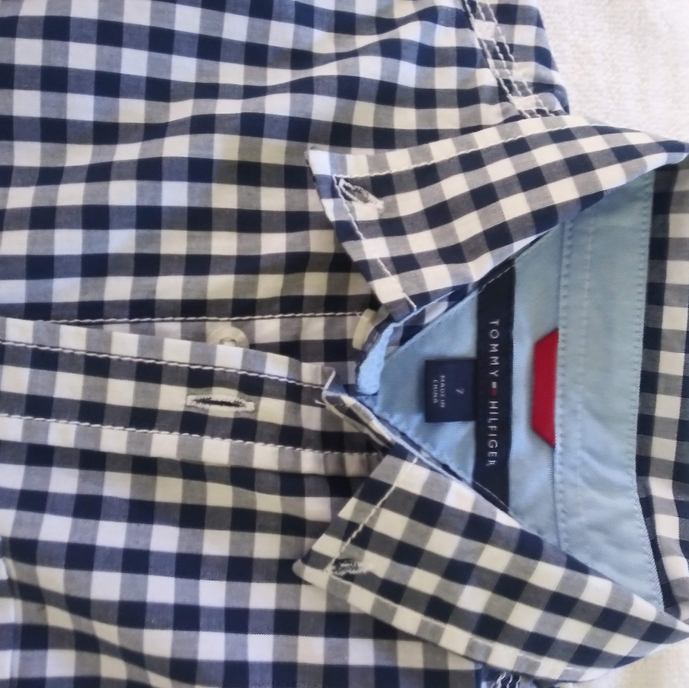 TOMMY HILFIGER BOYS SHIRT SIZE 7